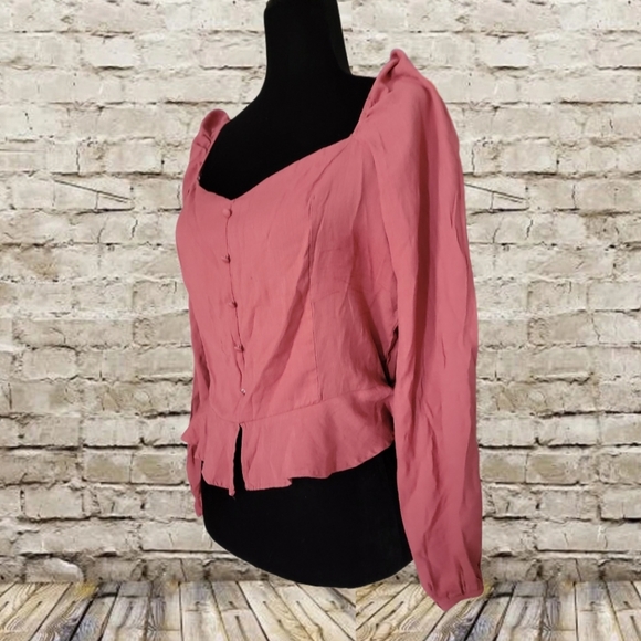 Timing Blouse - Picture 3 of 6